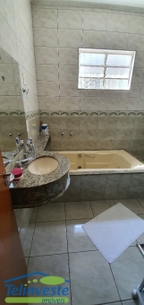 CASA-BAIRRO MUARAMA