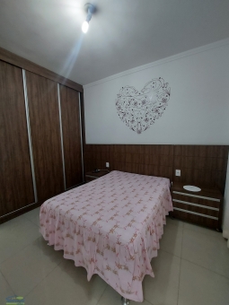 CASA NO BAIRRO PARQUE DAS AROEIRAS
