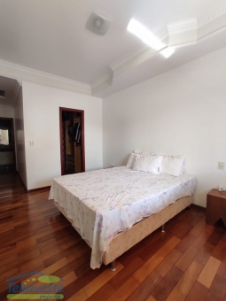 CASA E TERRENO BAIRRO NOVO MUNDO