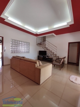 CASA E TERRENO BAIRRO NOVO MUNDO