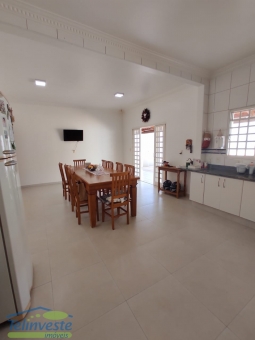 CASA E TERRENO BAIRRO NOVO MUNDO