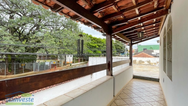 Av. Da Penha, 94