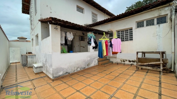 Av. Da Penha, 94