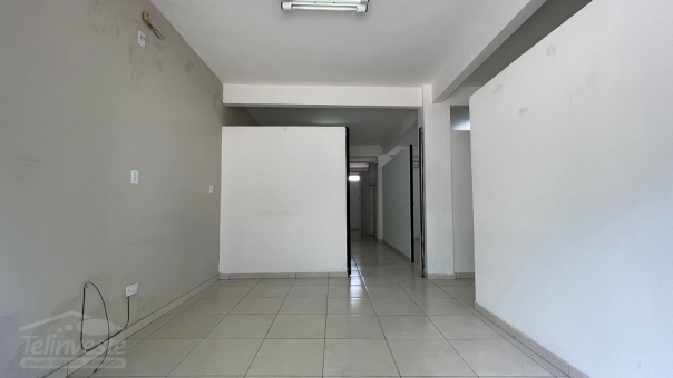 Av. Da Penha, 94