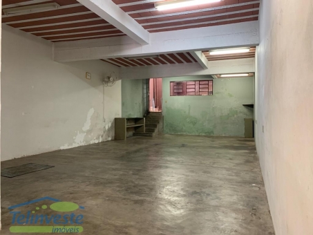 SOBRADO A VENDA NO CENTRO 