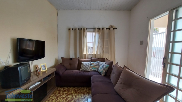 CASA+ C&Oacute;MODO + EDICULA  NO BAIRRO COIMBRAS PROXIMO A IGREJA NSA FATIMA 