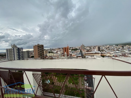 APARTAMENTO NO CENTRO