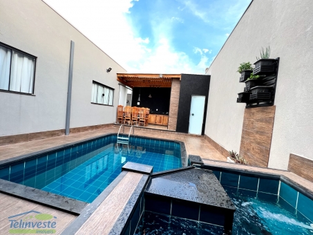 CASA A VENDA NO PARQUE DAS AROEIRAS 