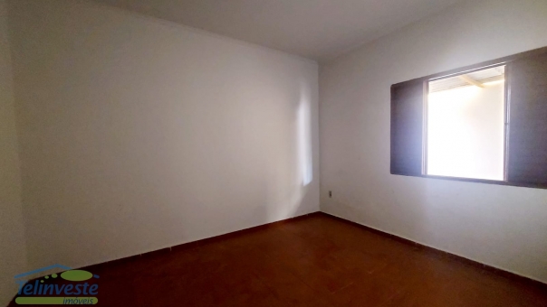 CASA+COMODO COMERCIAL NO BAIRRO COLEGIO DE PASSOS 
