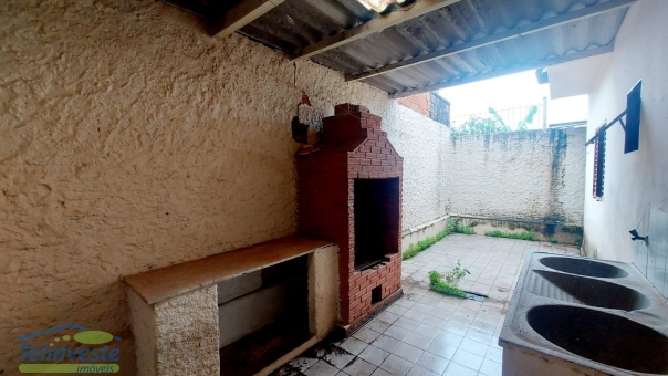 CASA+COMODO COMERCIAL NO BAIRRO COLEGIO DE PASSOS 