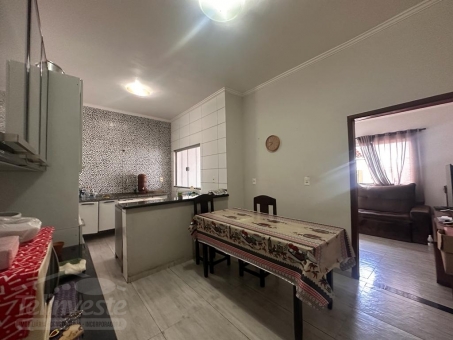 CASA A VENDA NO BAIRRO SANTA LUZIA 