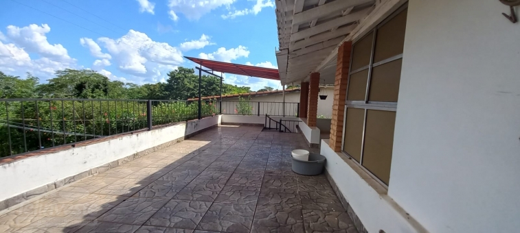 RANCHO NO COMDOMINIO NOGUEIRA