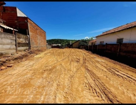 LOTE CENTRAL NO GLORIA