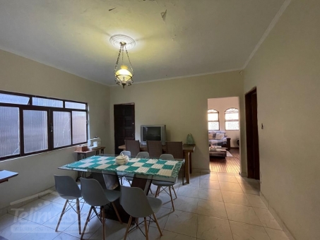 CASA PR&Oacute;XIMO AO CENTRO A VENDA
