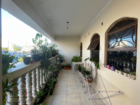 CASA PR&Oacute;XIMO AO CENTRO A VENDA