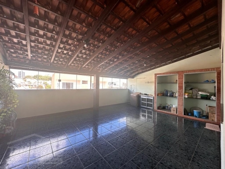 APARTAMENTO A VENDA NO CARMELO 