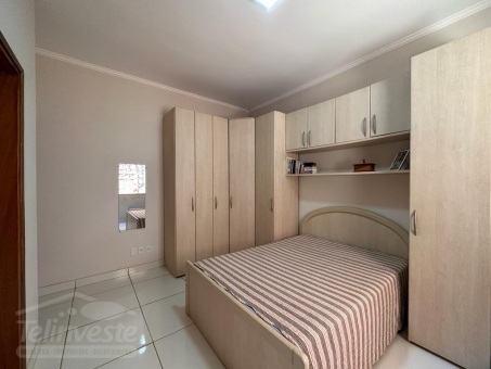CASA A VENDA NO BAIRRO PRIMAVERA 
