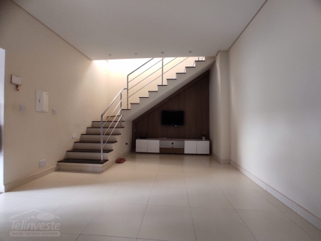 CASA JARDIM DOS PINHEIROS
