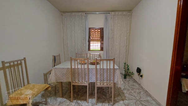 CASA NO BAIRRO VILA ROMANA 