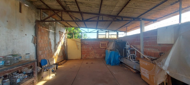 CASA + BARRAC&Atilde;O 60M2 NO CASAR&Atilde;O