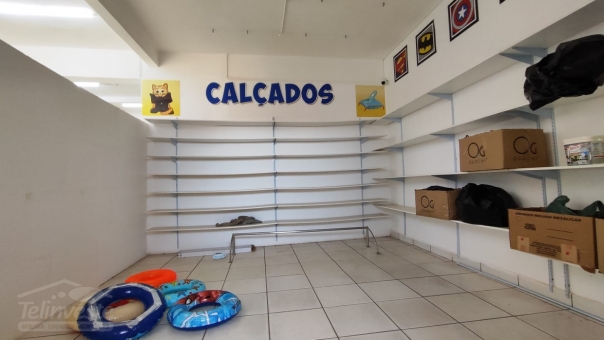 Av. Po&ccedil;os de Caldas, 443