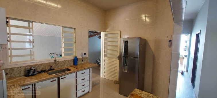 CASA NO NOVO HORIZONTE