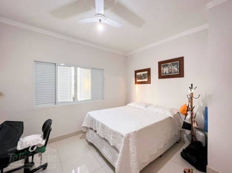 Casa - Bairro Muarama