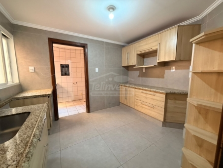 Apartamento duplex na Av. Arouca