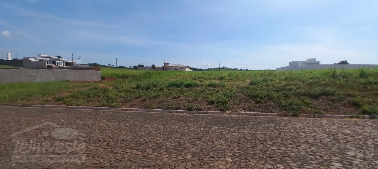 LOTE NO CONDOM&Iacute;NIO BOM SUCESSO