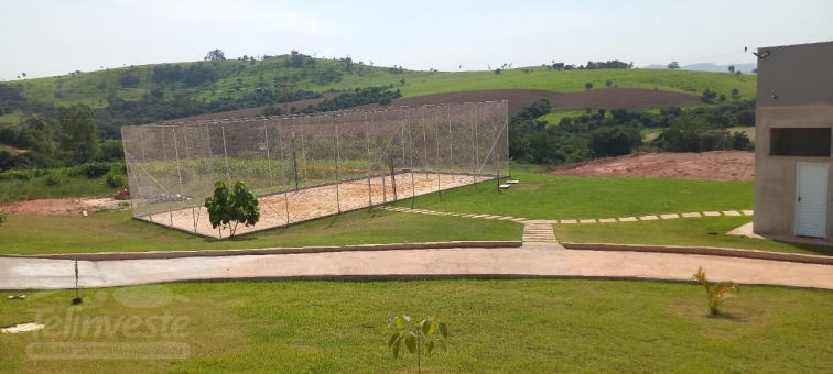 LOTE NO CONDOM&Iacute;NIO BOM SUCESSO