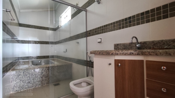 APARTAMENTO DUPLEX - COLEGIO DE PASSOS