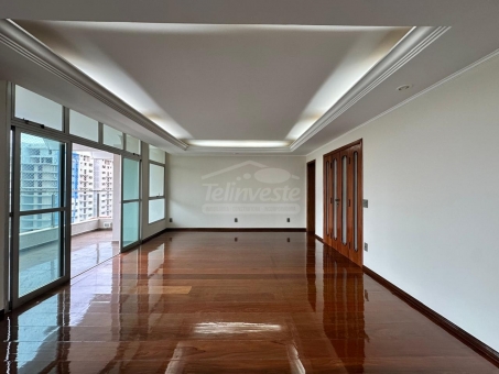 EXCELENTE APARTAMENTO A VENDA NO CENTRO 