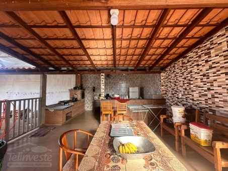 CASA A VENDA NO BAIRRO SANTA LUZIA 