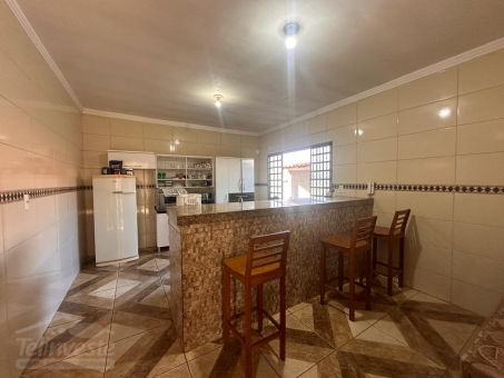 CASA A VENDA NO BAIRRO SANTA LUZIA 