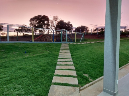LOTES a partir 1.000m&sup2;  EM CONDOM&Iacute;NIO FECHADO