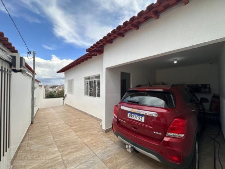 CASA A VENDA NO BAIRRO PANORAMA 