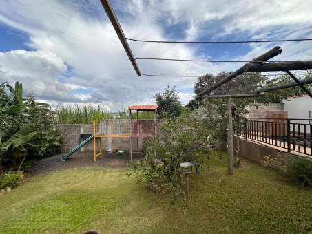 CASA A VENDA NO BAIRRO PANORAMA 