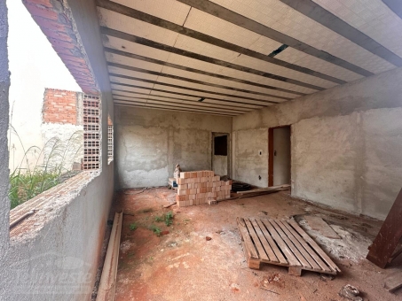 CASA A VENDA NO BAIRRO CASAR&Atilde;O