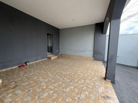 Im&oacute;vel pr&oacute;ximo &agrave; av. Bras&iacute;lia
