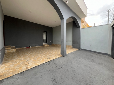 Im&oacute;vel pr&oacute;ximo &agrave; av. Bras&iacute;lia