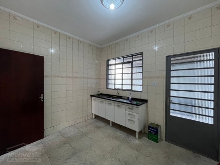 Im&oacute;vel pr&oacute;ximo &agrave; av. Bras&iacute;lia