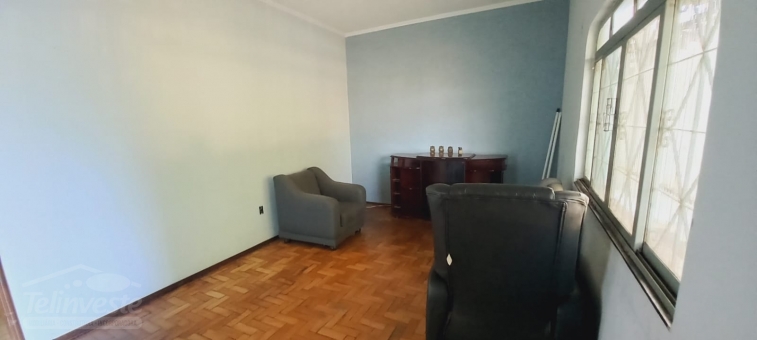 CASA NO VILA RICA