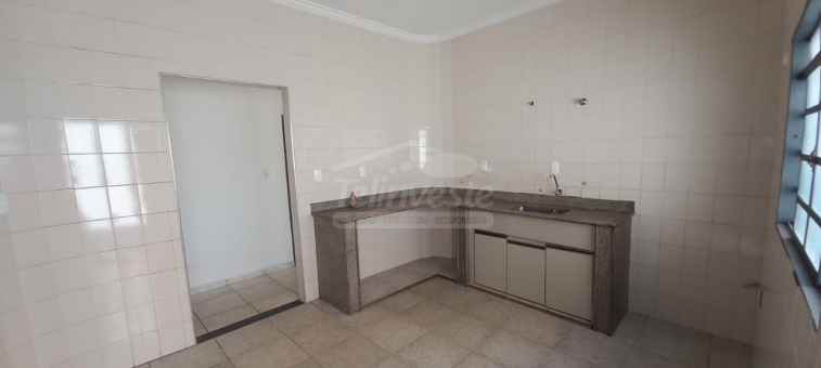 CASA E BARRAC&Atilde;O NO SERRA DAS BRISAS