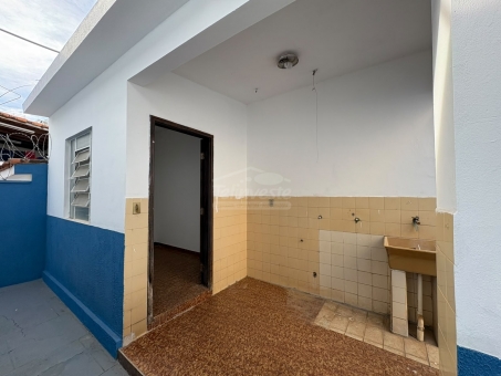 CASA NO CENTRO DE PASSOS