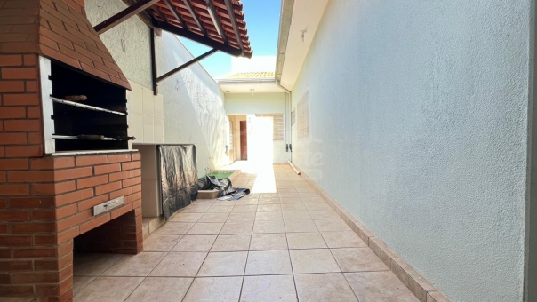 CASA BAIRRO MUARAMA