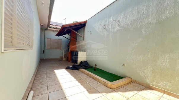 CASA BAIRRO MUARAMA