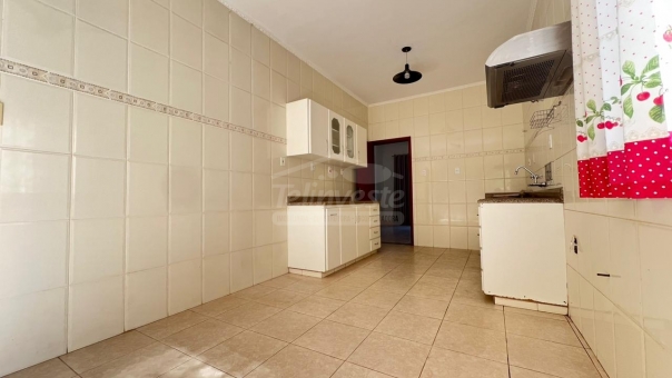 CASA BAIRRO MUARAMA