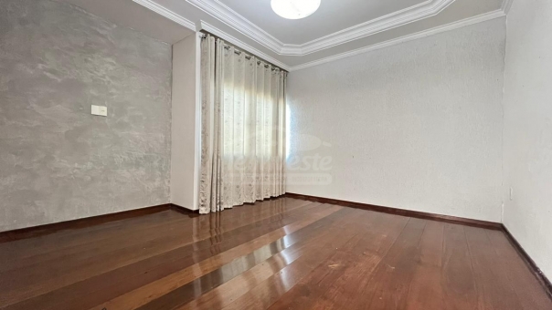 CASA BAIRRO MUARAMA