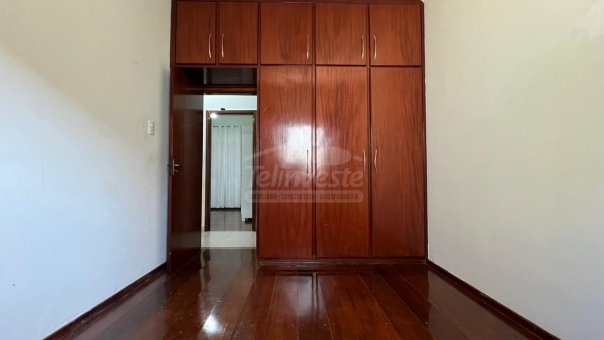 CASA BAIRRO MUARAMA