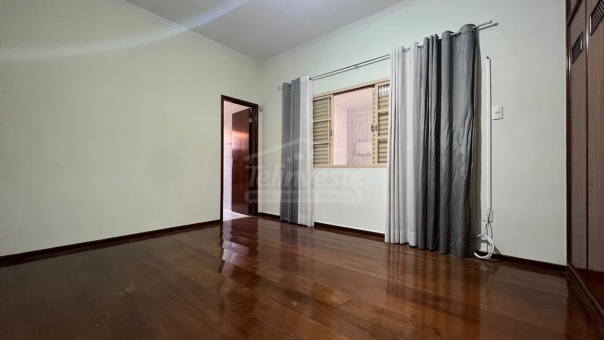 CASA BAIRRO MUARAMA